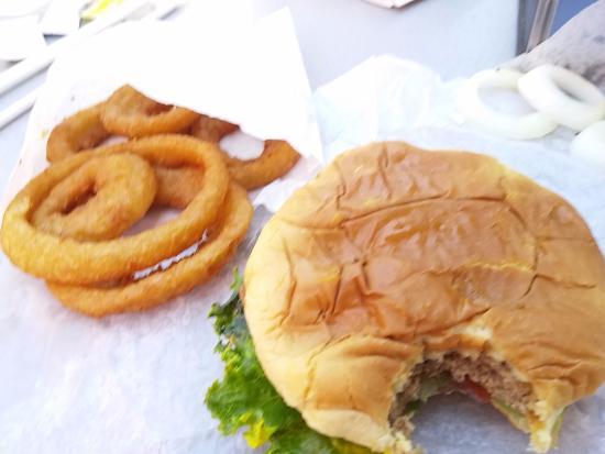 Burger Master Drive In